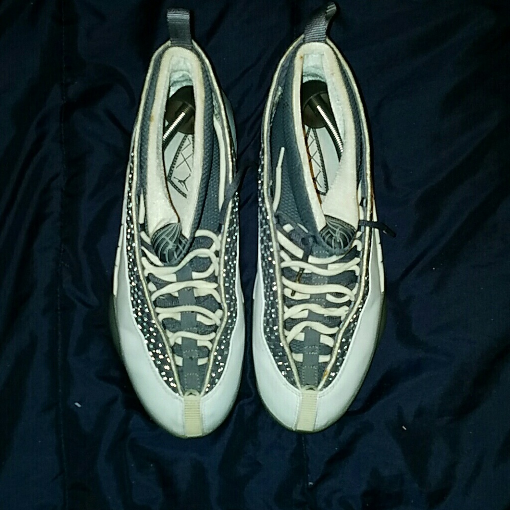 Air Jordan 15 Georetown Grey Mist